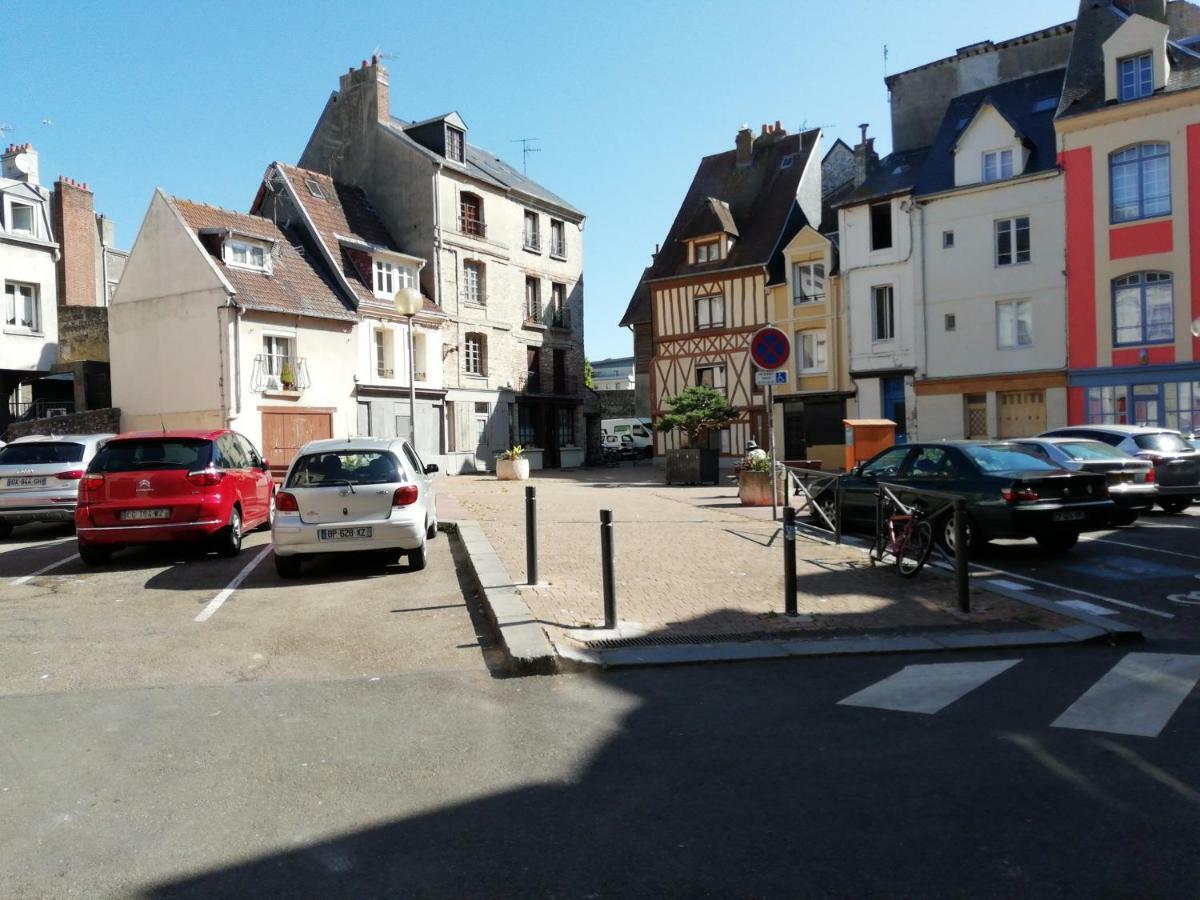 Appartement De La Place Dieppe Exterior photo