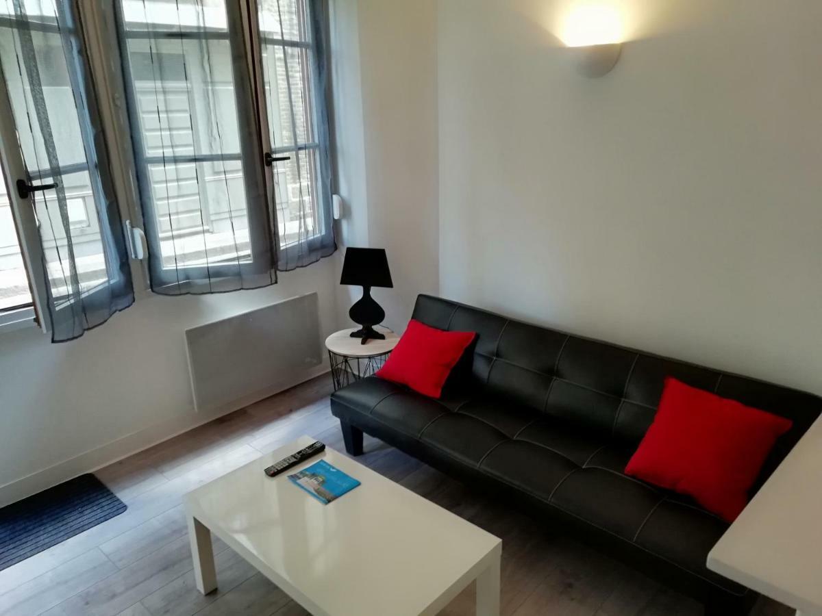 Appartement De La Place Dieppe Exterior photo